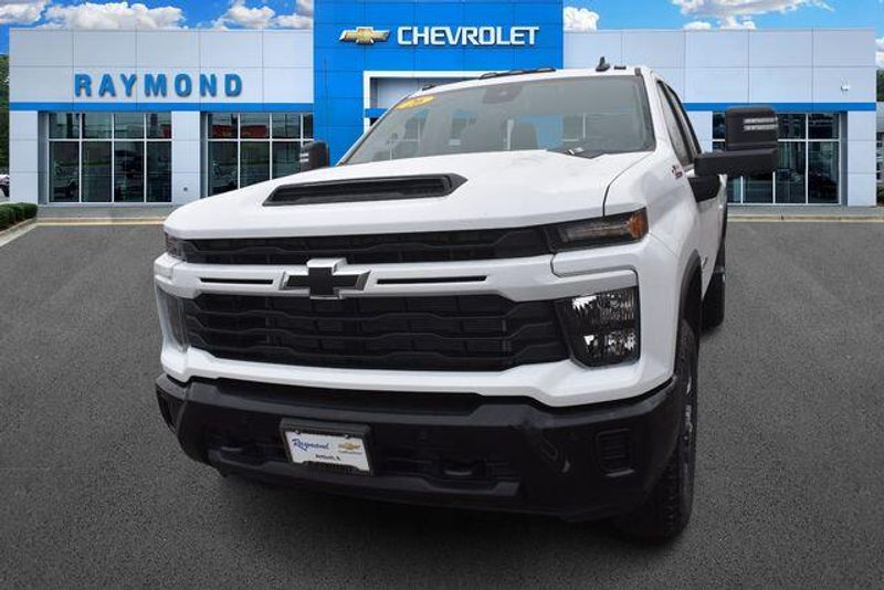New 2026 Chevrolet Silverado 2500HD CustomImage 8