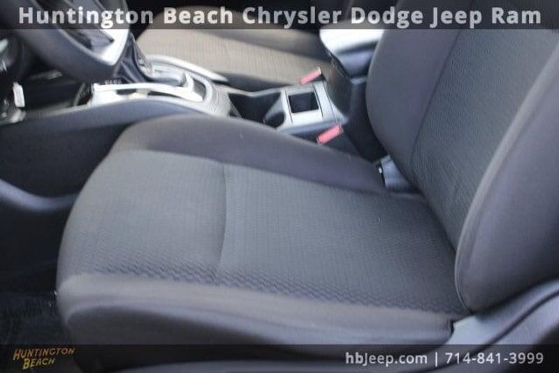 2018 Nissan Rogue Sport SImage 25