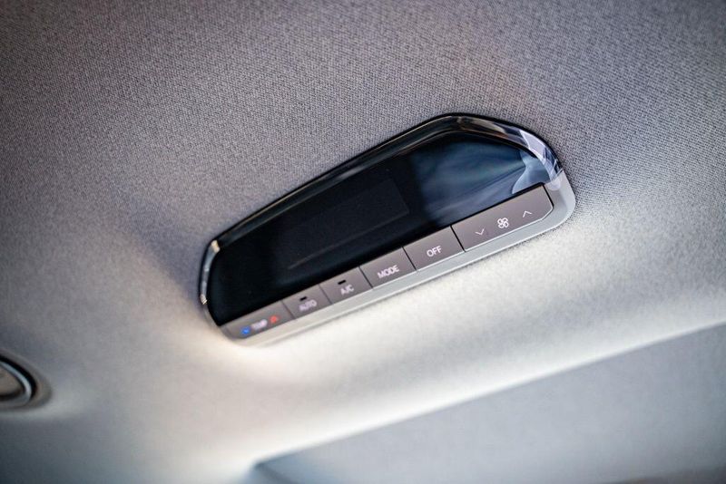 New 2026 Kia EV9 WindImage 27