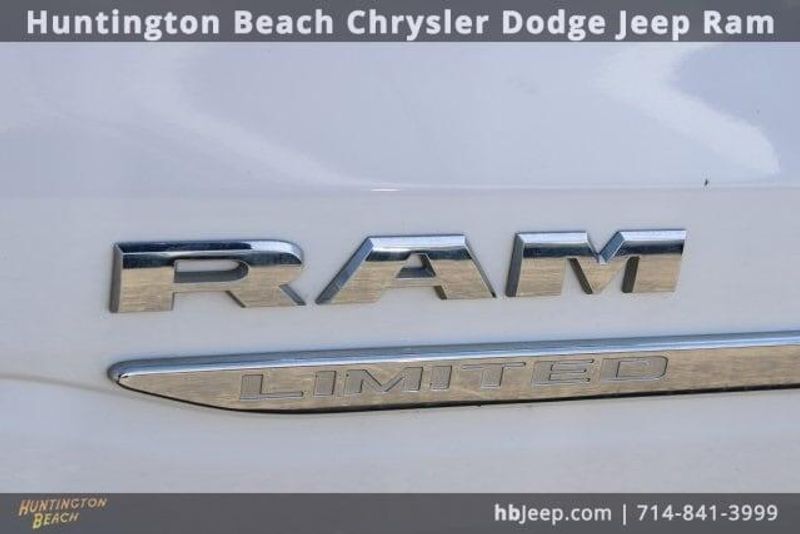 2022 RAM 1500 LimitedImage 15