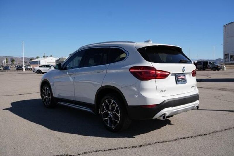 Used 2021 BMW X1 sDrive28iImage 5