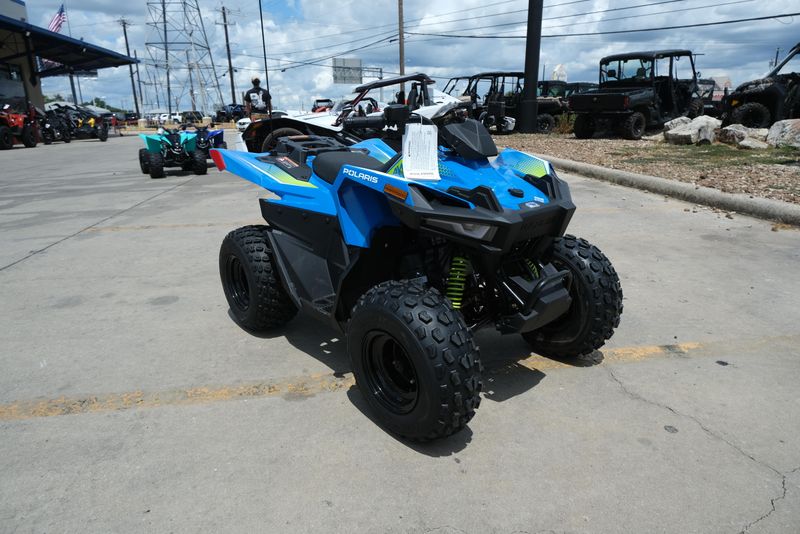 2025 POLARIS OUTLAW 70 EFI VELOCITY BLUE AND LIFTED LIME 