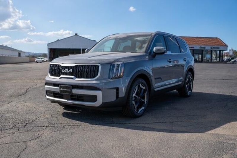New 2025 Kia Telluride EXImage 3
