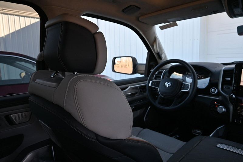 2025 RAM 1500 TungstenImage 26