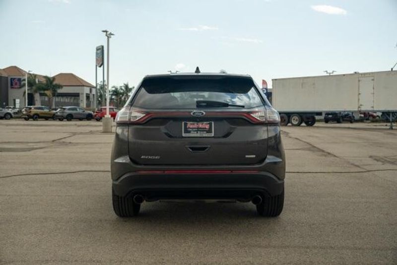 Used 2017 Ford Edge SEImage 6