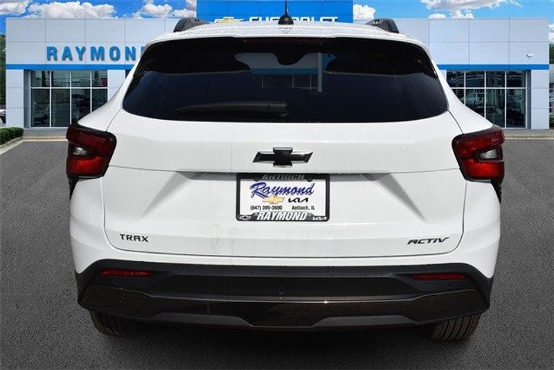 2025 Chevrolet Trax ActivImage 4