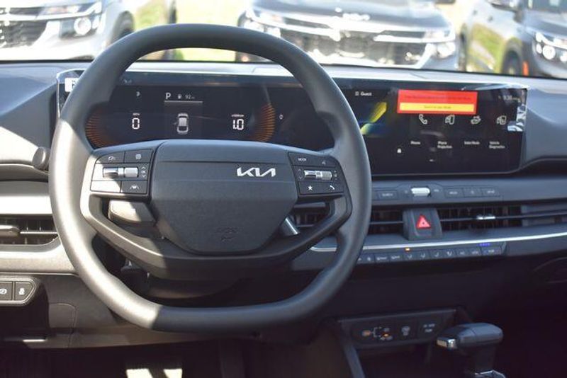 New 2026 Kia K4 LXSImage 17