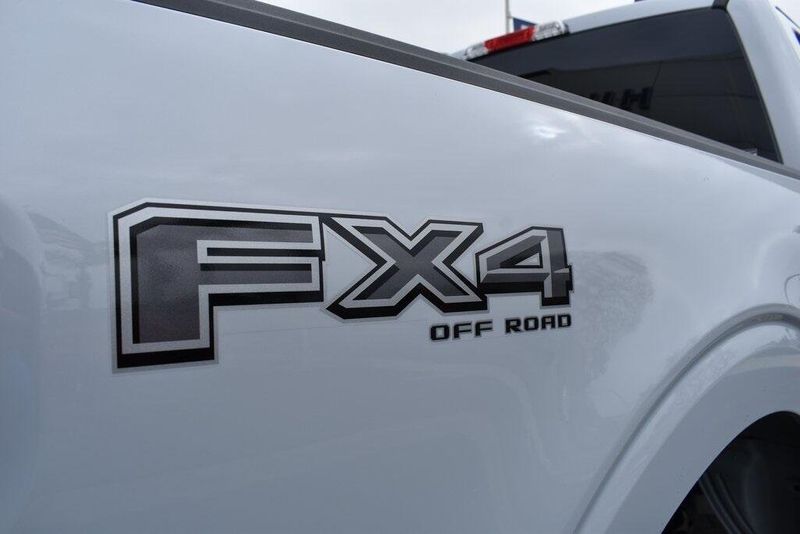 New 2025 Ford F-150 LariatImage 6