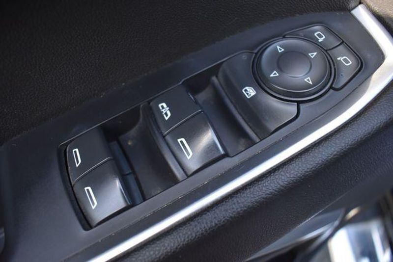 Used 2022 Chevrolet Silverado 1500 LTImage 21