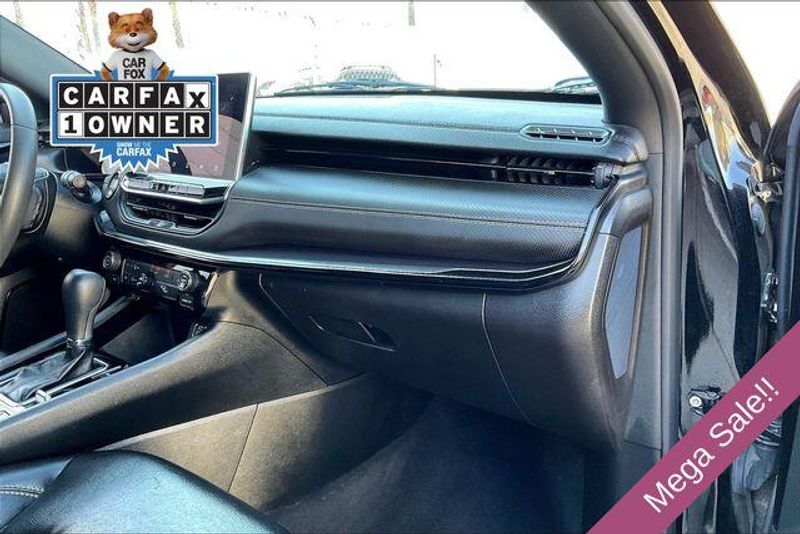 Used 2023 Jeep Compass AltitudeImage 16