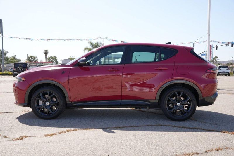 Used 2024 Dodge Hornet R/TImage 4