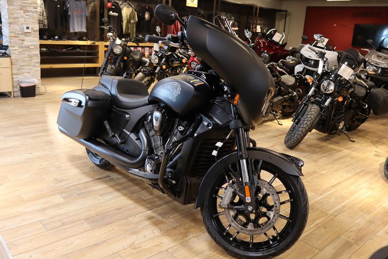 2025 INDIAN MOTORCYCLE CHIEFTAIN POWERPLUS DARK HORSE WITH RIDER ASSIST AND POWERBAND AUDIO 