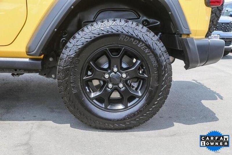 Used 2021 Jeep Wrangler WillysImage 11