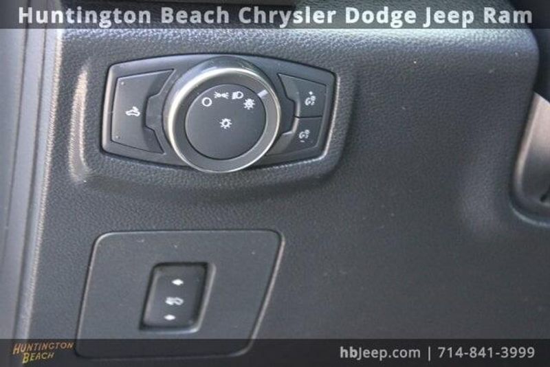2018 Ford F-150 RaptorImage 19
