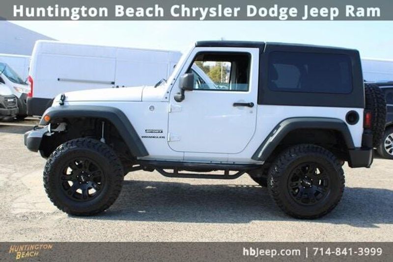 2016 Jeep Wrangler JK SportImage 7