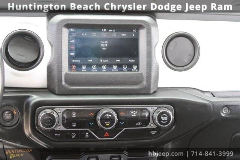 2021 Jeep Wrangler Unlimited IslanderImage 14