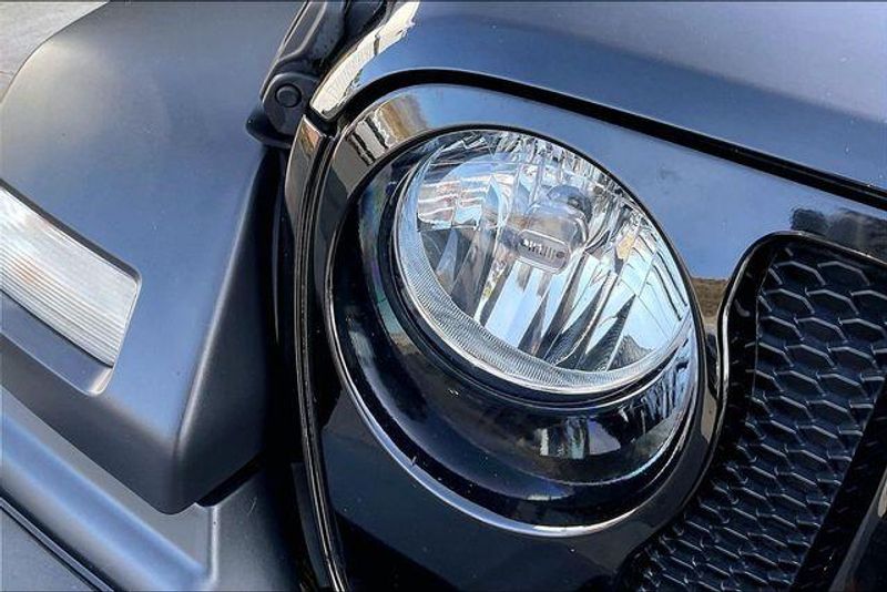 Used 2021 Jeep Wrangler Unlimited SportImage 27