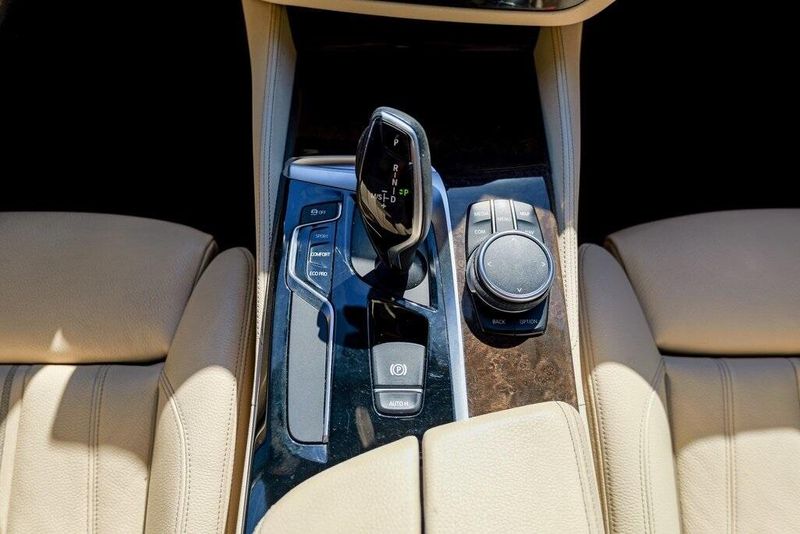 2018 Bmw 540i xDrive photo 44