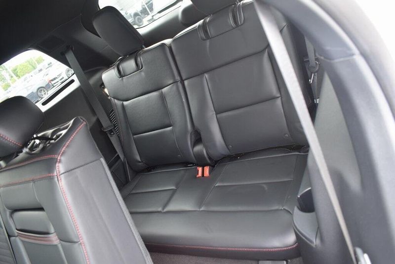 New 2025 Ford Explorer ST-LineImage 8