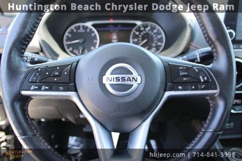 2020 Nissan Sentra SRImage 18