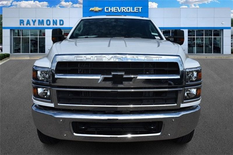 2024 Chevrolet Silverado 4500HD Work TruckImage 10