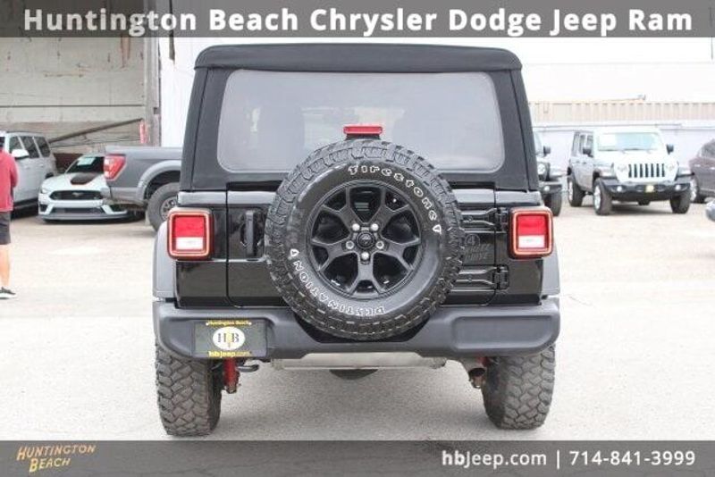 2021 Jeep Wrangler Unlimited WillysImage 4