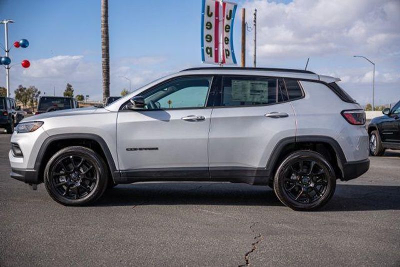 New 2026 Jeep Compass LatitudeImage 4