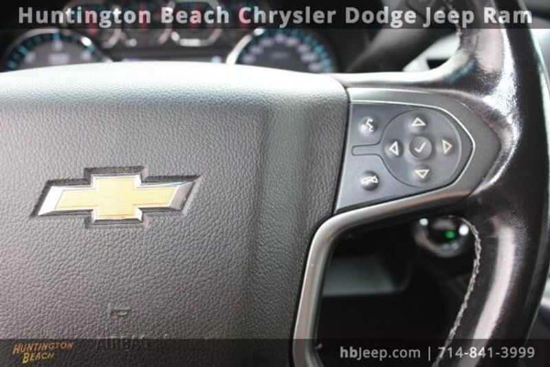 2018 Chevrolet Suburban LTImage 20