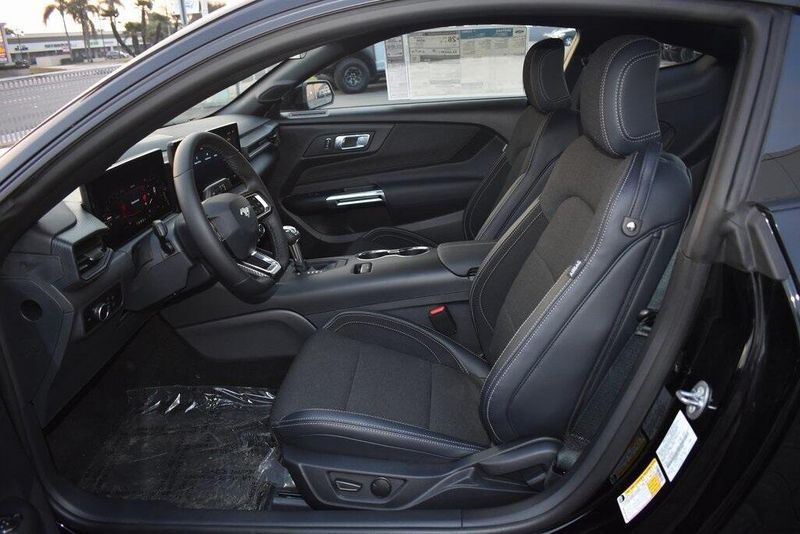 New 2025 Ford Mustang EcoBoostImage 11
