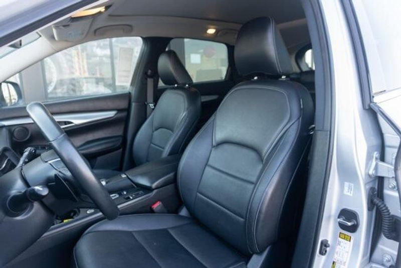 Used 2019 INFINITI QX50 LuxeImage 12