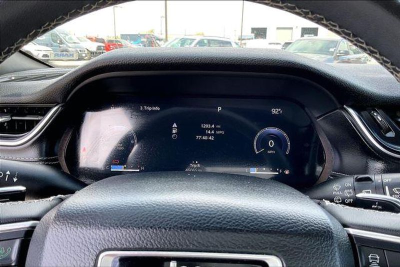 Used 2023 Jeep Grand Cherokee L AltitudeImage 19