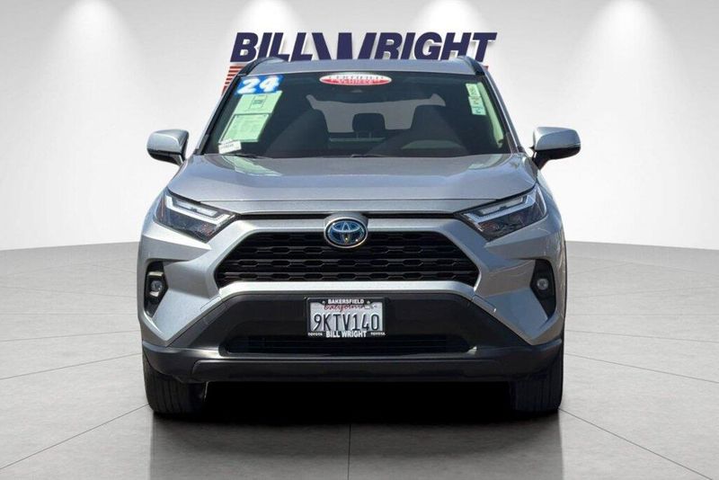 Used 2024 Toyota RAV4 Hybrid XLE PremiumImage 8