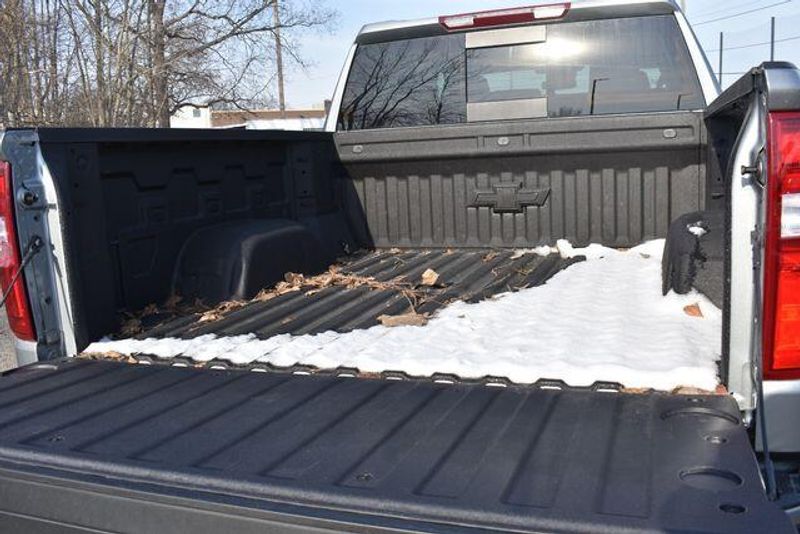 New 2025 Chevrolet Silverado 1500 RSTImage 20