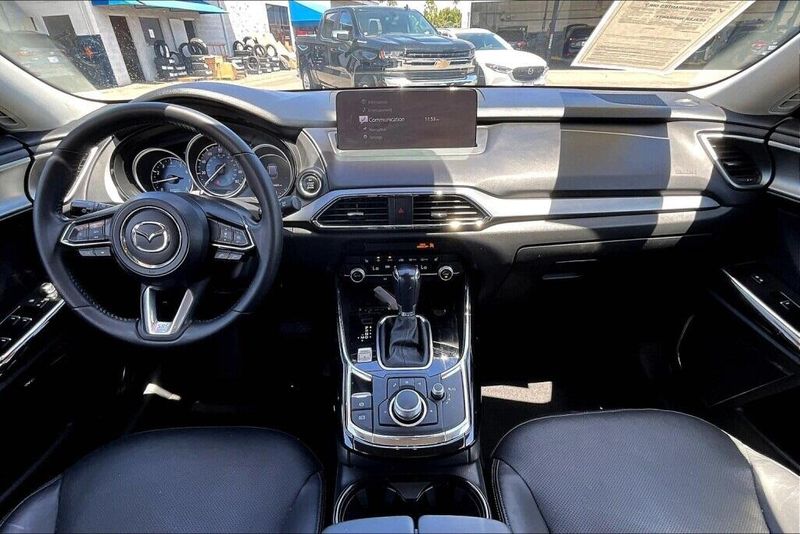2022 Mazda CX-9 TouringImage 11