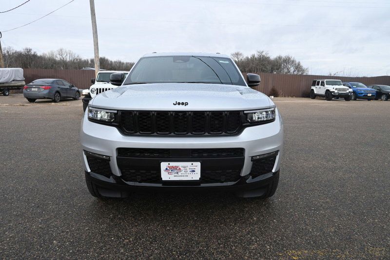 2025 Jeep Grand Cherokee L LimitedImage 3