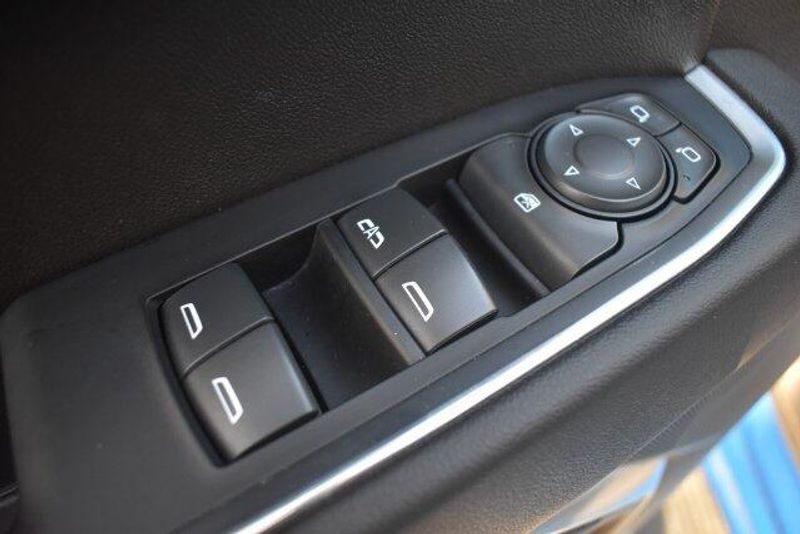 Used 2022 Chevrolet Silverado 1500 LTImage 22