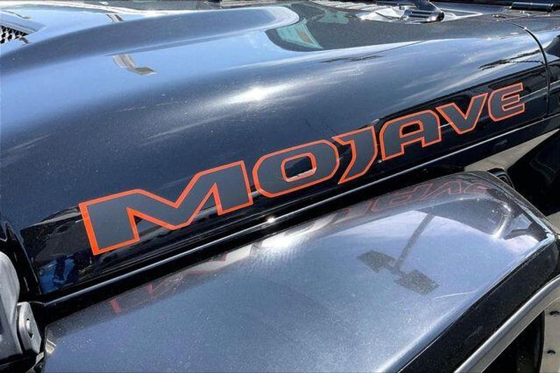 Used 2024 Jeep Gladiator MojaveImage 30