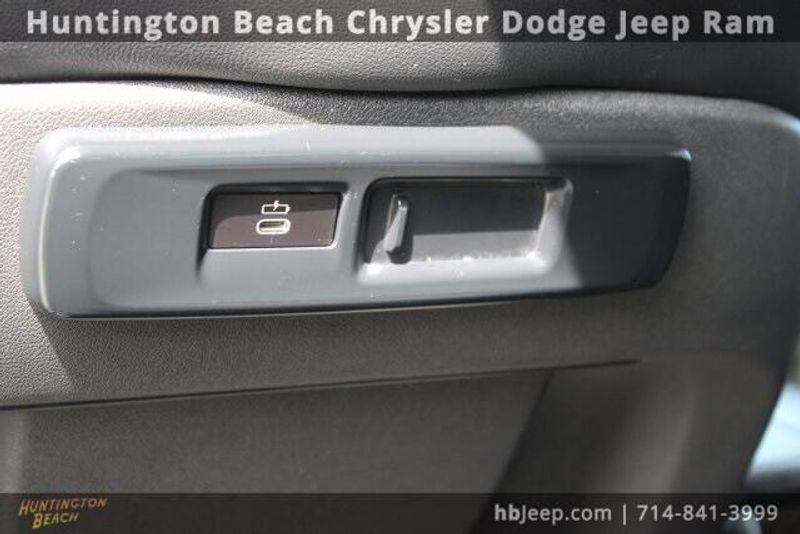 2020 BMW X7 xDrive40iImage 41