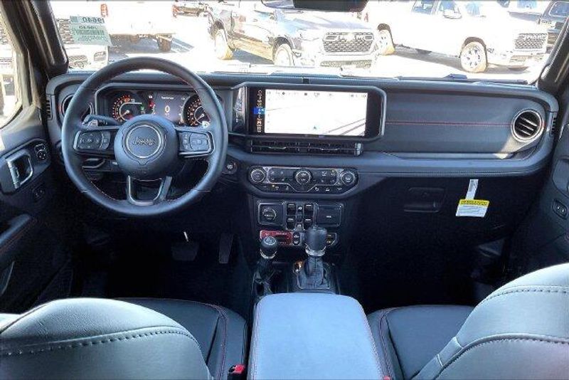 New 2027 Jeep Wrangler 4-door MoabImage 4