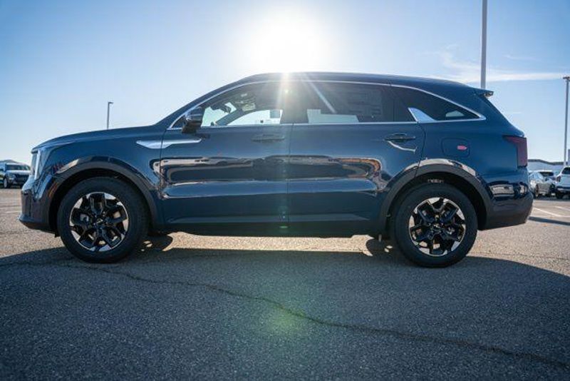 New 2026 Kia Sorento SImage 4