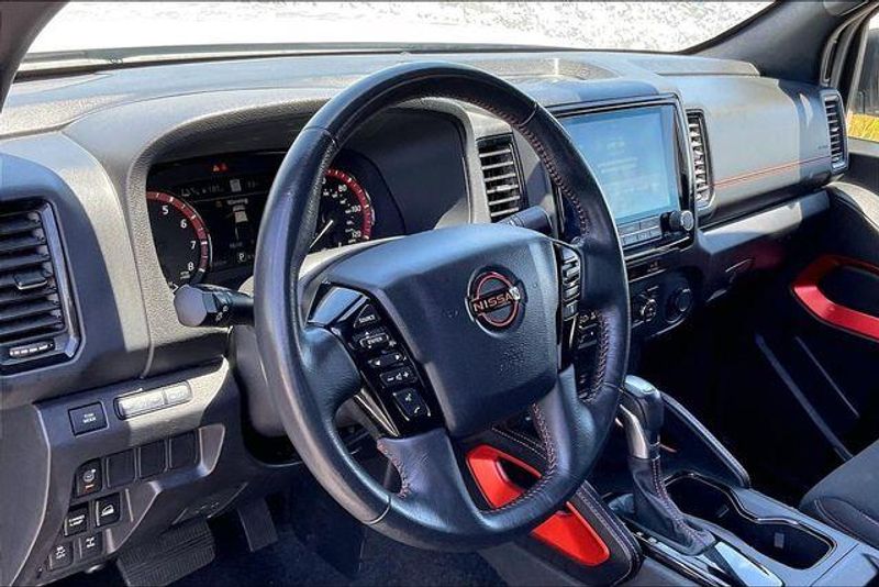 Used 2024 Nissan Frontier PRO-4XImage 14