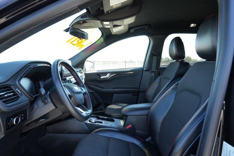 Used 2023 Ford Escape ST-LineImage 11