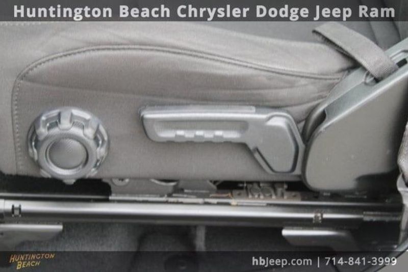 2022 Jeep Wrangler Unlimited Sport SImage 30