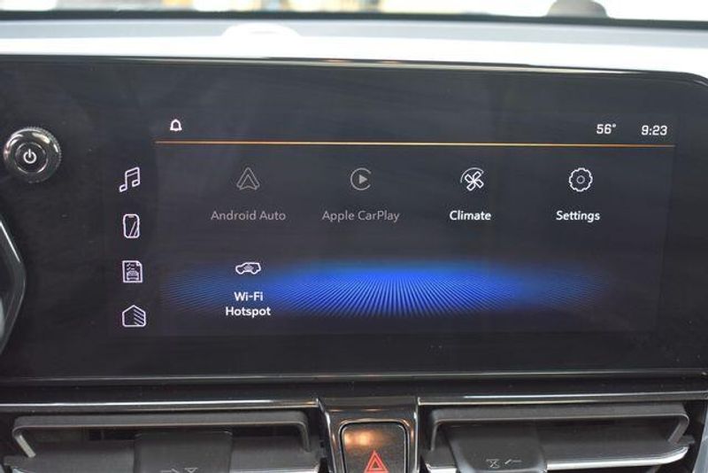 Used 2025 Chevrolet TrailBlazer ActivImage 33