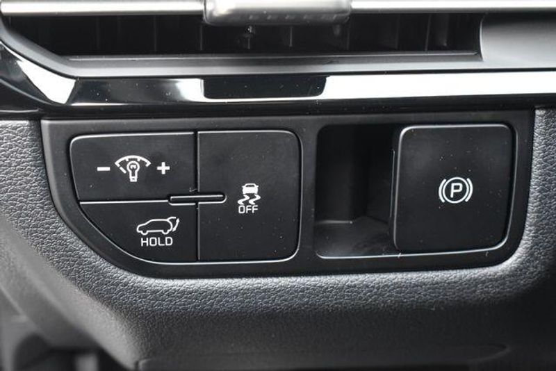 New 2026 Kia Sportage EXImage 25