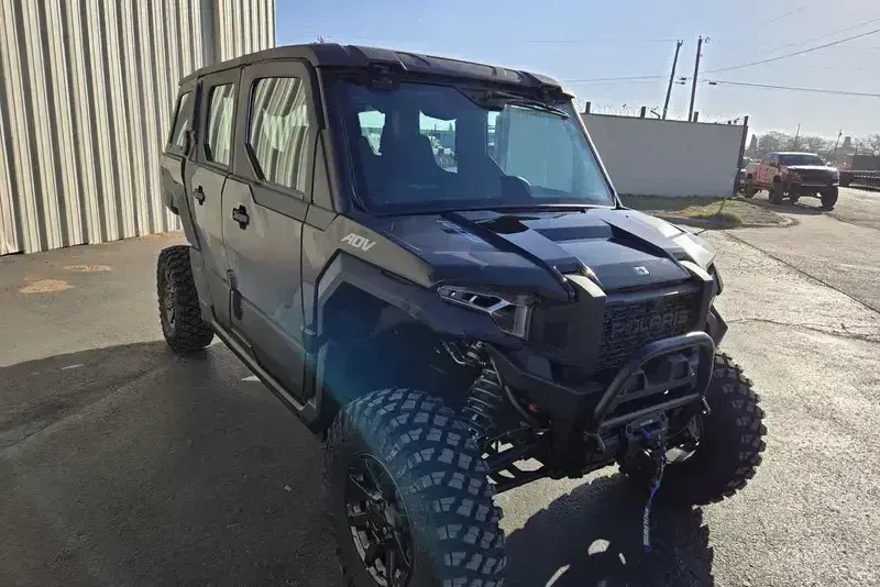 2025 POLARIS XPEDITION ADV 5 NORTHSTAR MATTE SUPER GRAPHITE 