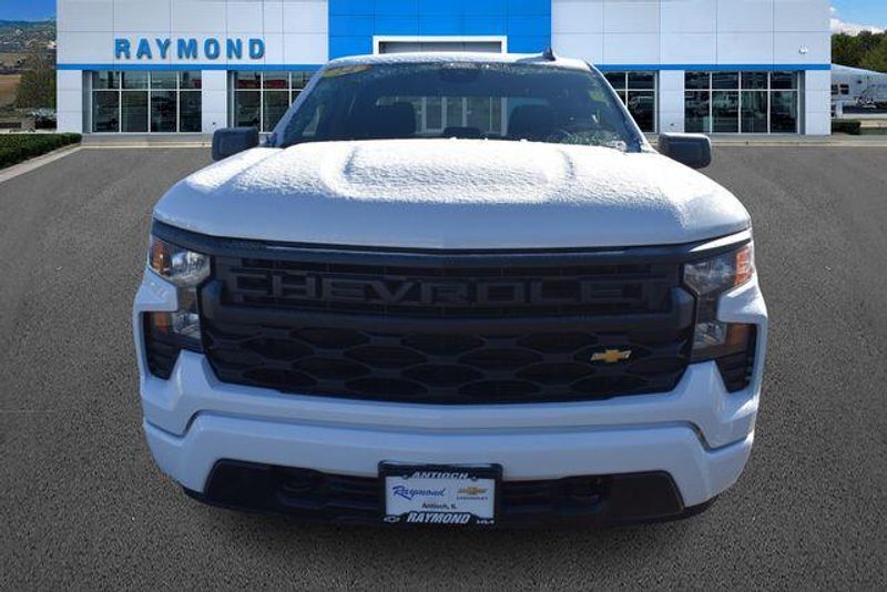 Used 2024 Chevrolet Silverado 1500 CustomImage 9