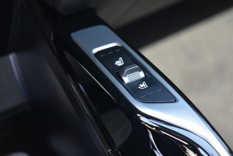 New 2026 Kia Sorento SXImage 32