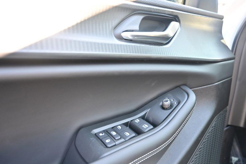 2025 Jeep Grand Cherokee L Altitude XImage 20
