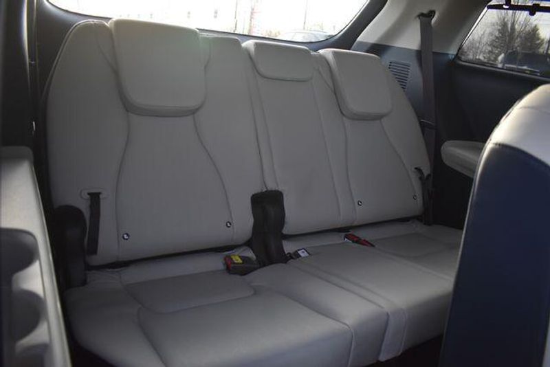 New 2026 Kia Carnival Hybrid EXImage 15
